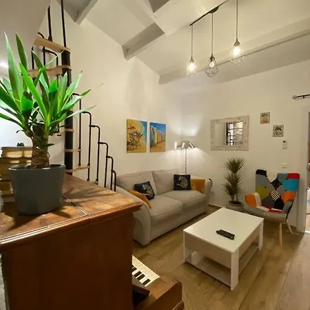 Charmante Maison Avec Exterieur A Deux Pas Des Remparts Prázdninový dům