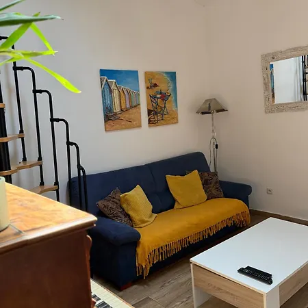 Charmante Maison Avec Exterieur A Deux Pas Des Remparts Prázdninový dům Aigues-Mortes